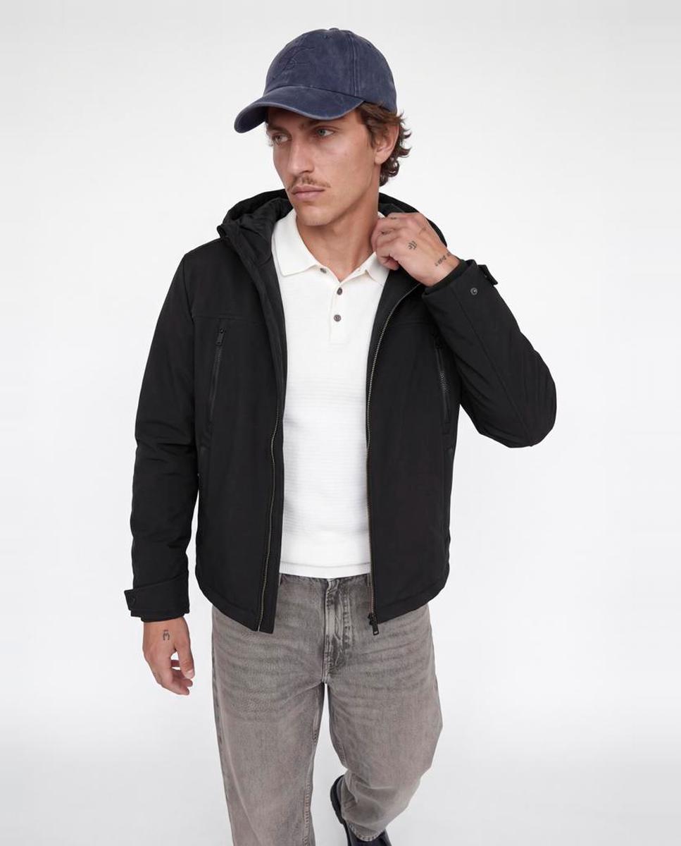 Casaco Softshell de Homem com Capuz Preto-3