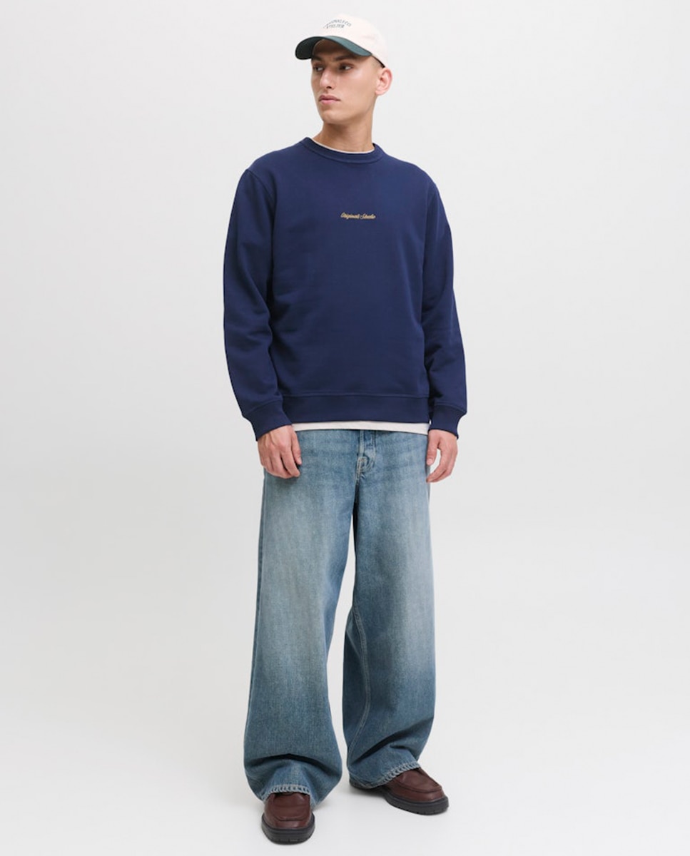 Sweatshirt com Capuz e Bolso Azul-8