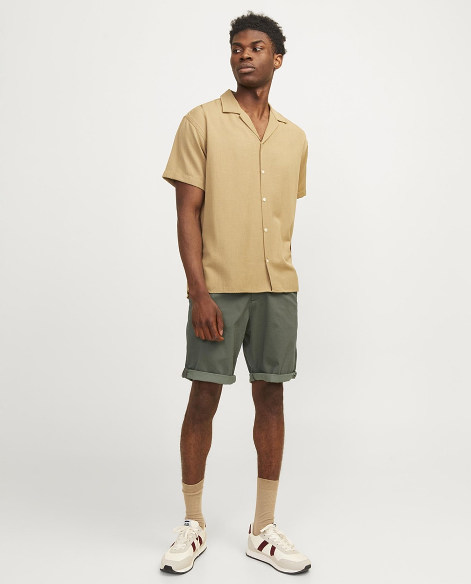 Imagem 0 de Bermudas Chino com Estampado