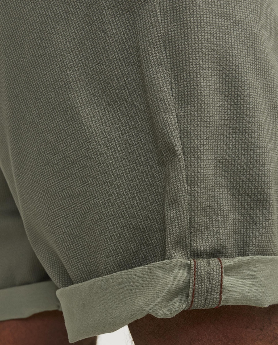 Bermudas Chino com Estampado Verde-5
