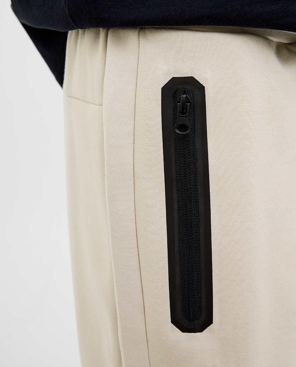 Bermudas com Bolsos Laterais em Contraste Bege-6