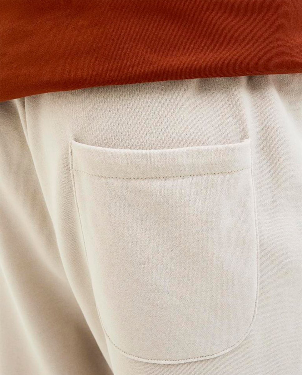 Bermudas Tipo Joggers Bege-6