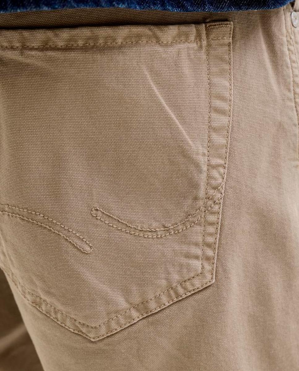 Bermudas Lisas com Cinco Bolsos Castanho-5