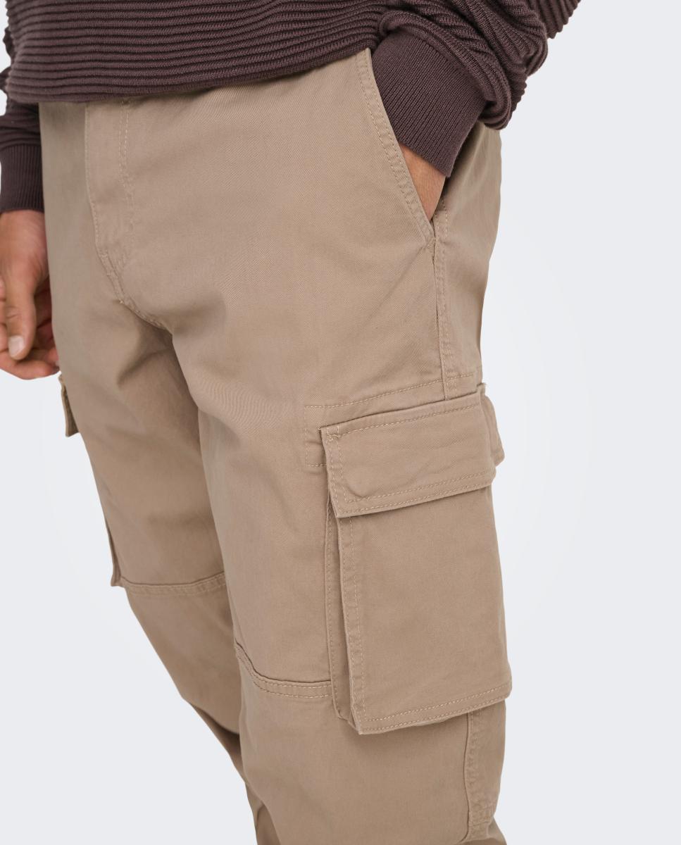 Pantalón cargo de hombre regular fit. - Only & Sons - Gris Beige-2