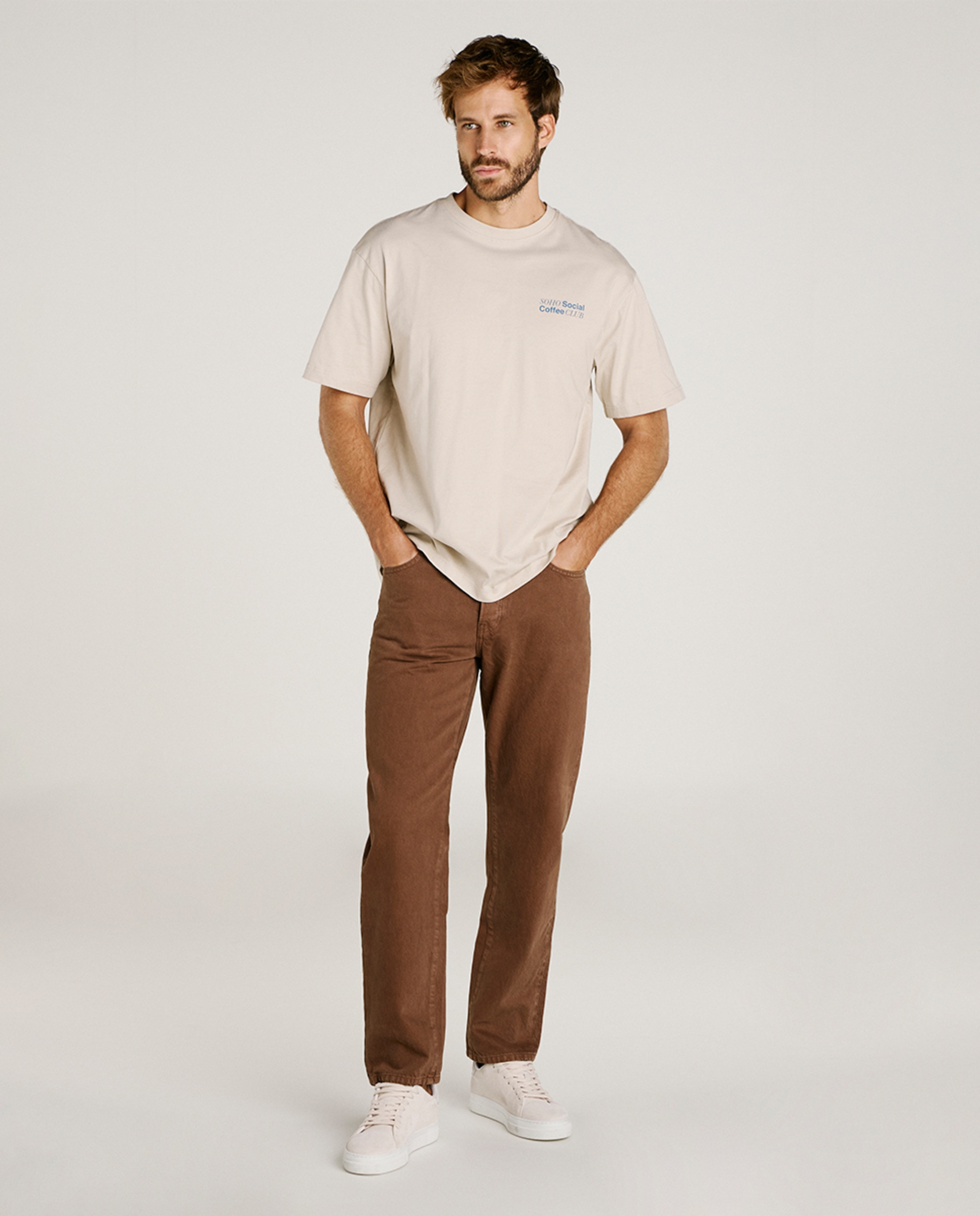 Jeans Straight Fit 100% Algodão Castanho-1