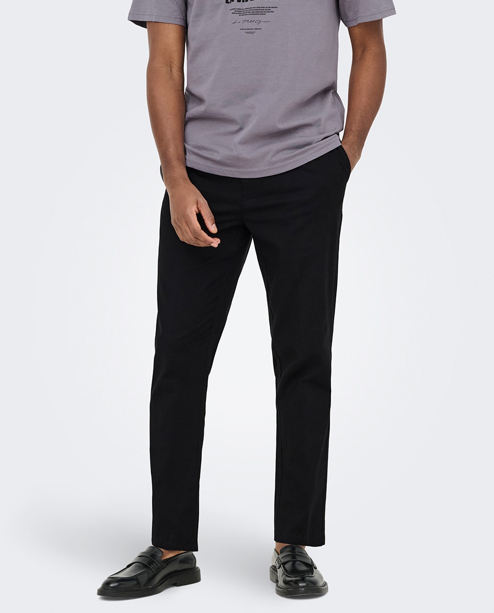 Only & Sons - Pantalón de hombre tapered fit. Compuesto de algodón y elastano..