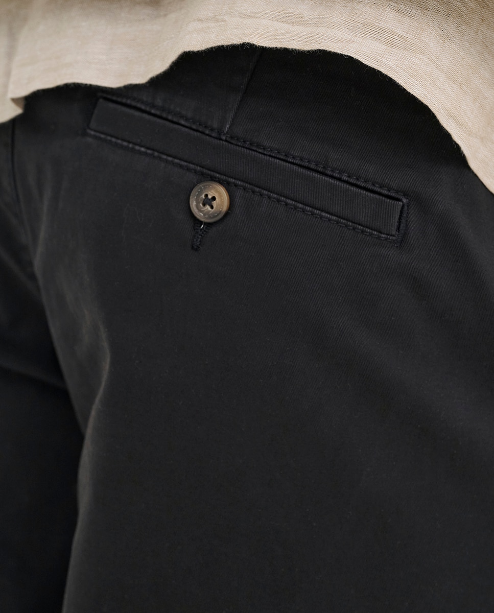 Calças Chino Regular Fit Preto-5