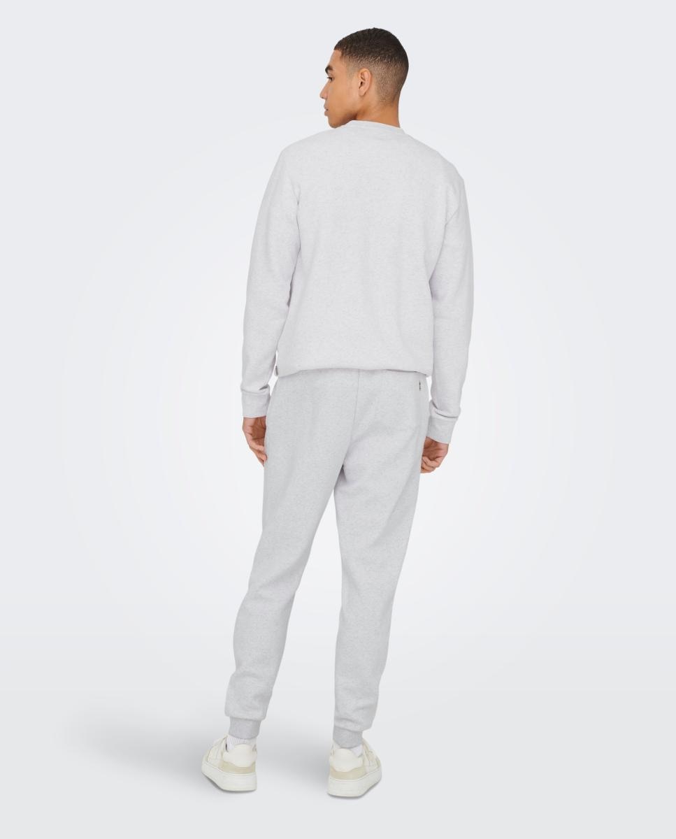 Pantalón deportivo largo de hombre tipo jogger. - Only & Sons - Gris claro Gris claro-3