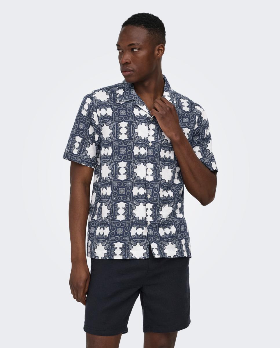 Camisa Regular Fit com Manga Curta Composta de Linho e Algodão Azul-1