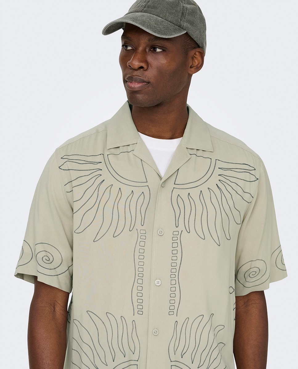Camisa de Viscose com Manga Curta Bege-2
