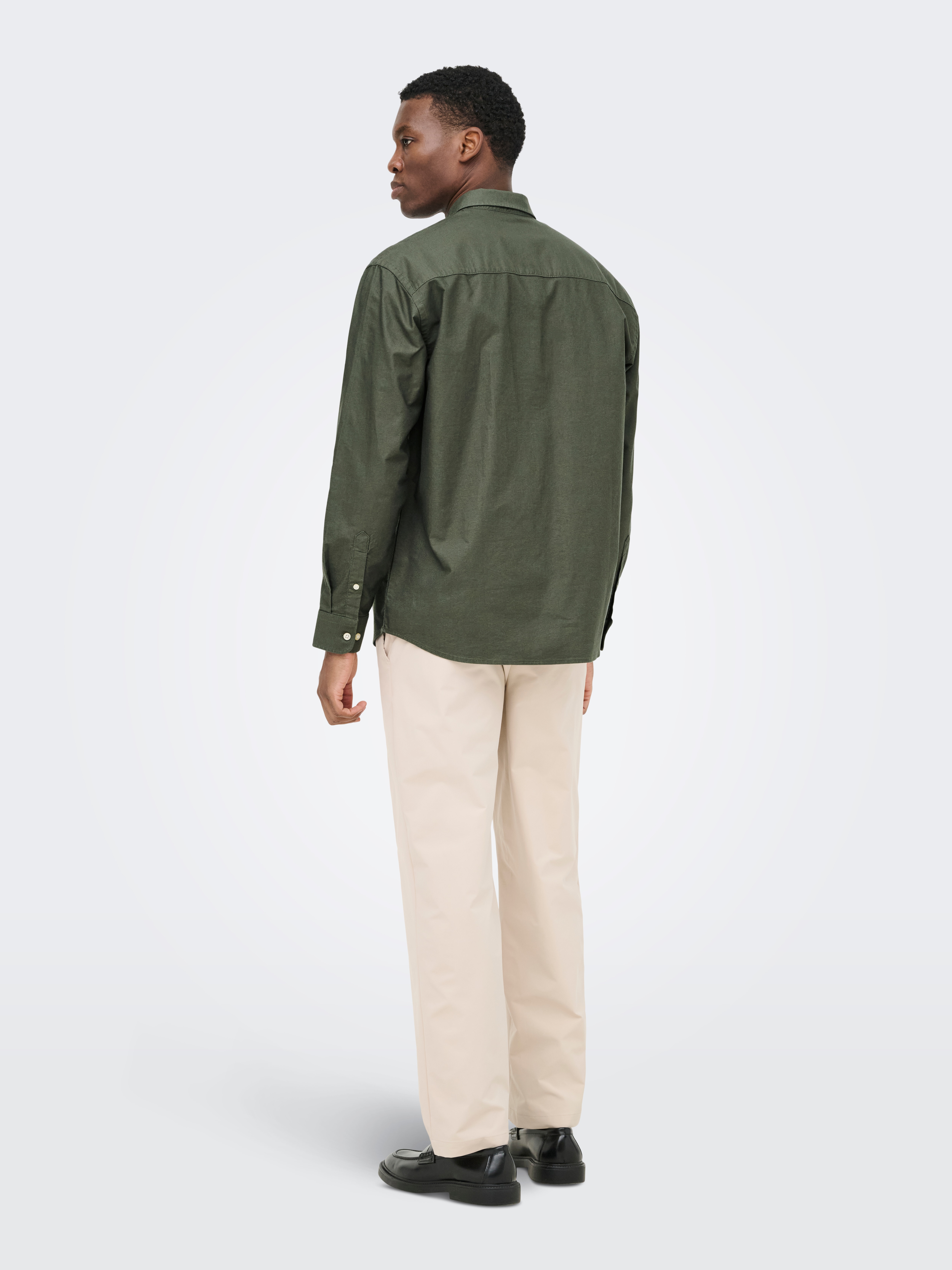 Camisa Oxford Verde-escuro-2