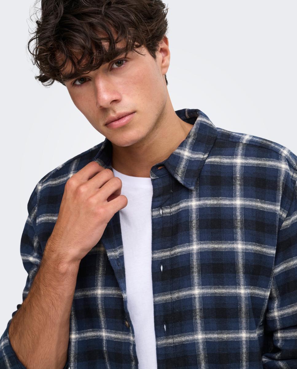 Camisa de hombre manga larga regular fit. 100% Algodón orgánico. - Only & Sons - Azul marino Azul marino-4