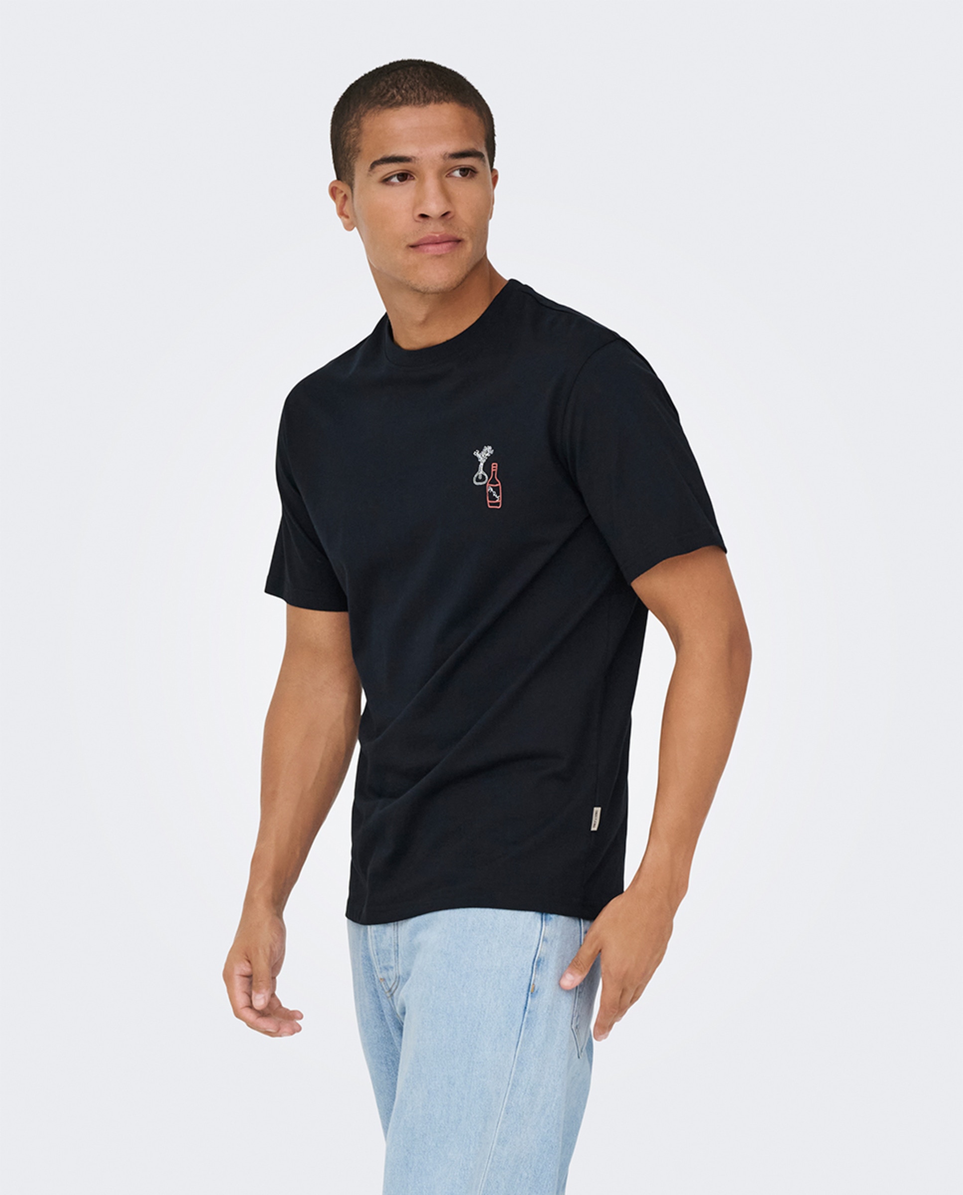 Only & Sons - Camiseta de hombre manga corta. Regular fit. Compuesta 100% de algodón..