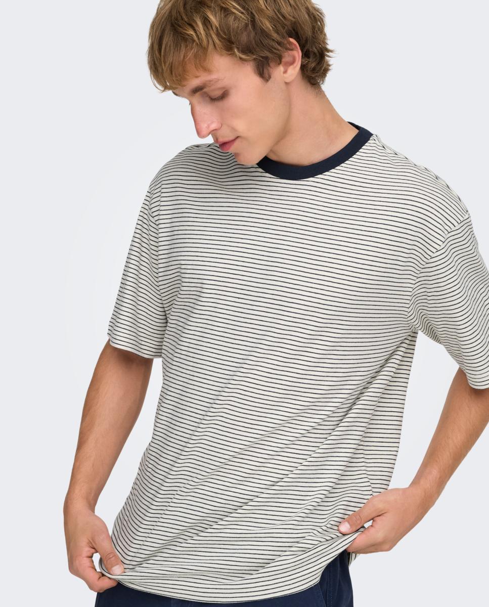 T-shirt Relaxed Fit 100% Algodão Orgânico com Manga Curta Creme-3
