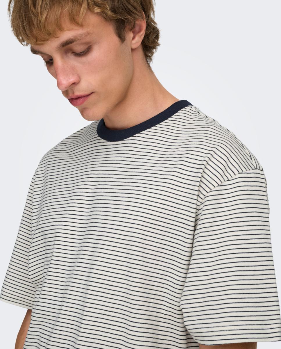 T-shirt Relaxed Fit 100% Algodão Orgânico com Manga Curta Creme-4