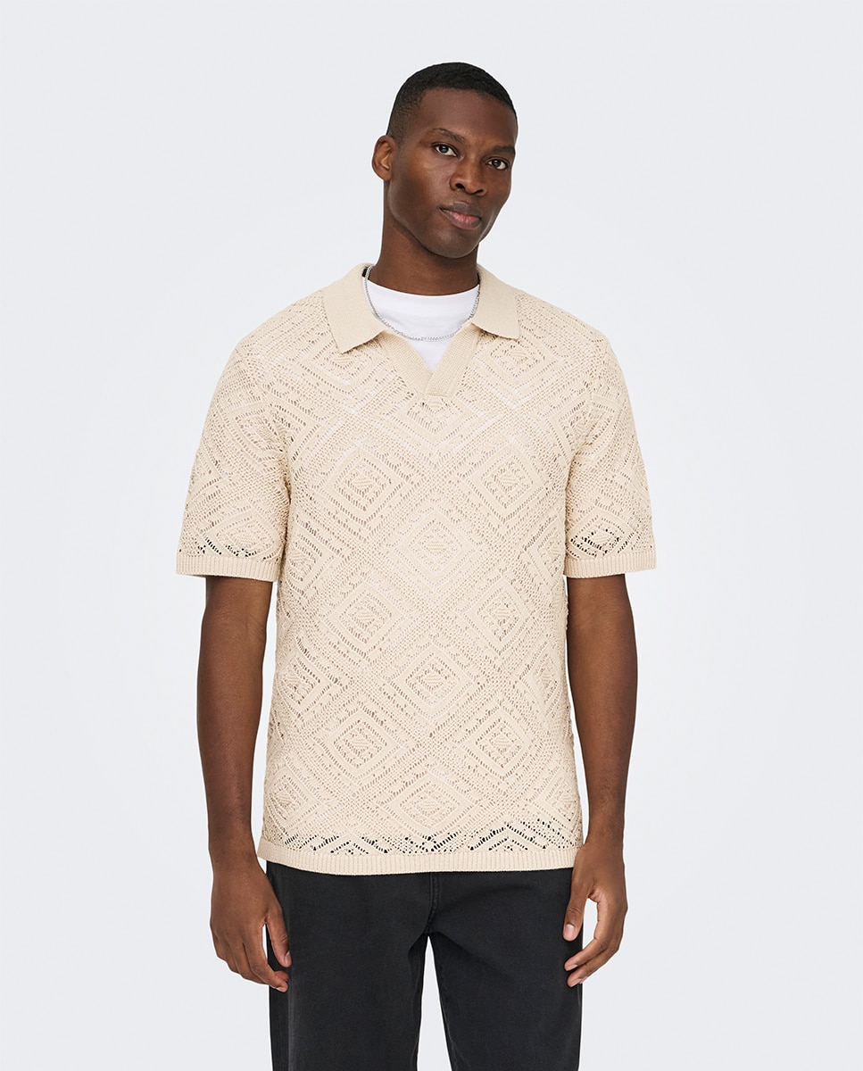 Imagen 0 de Polo de punto de hombre manga corta regular fit. Beige