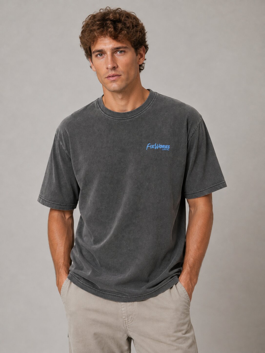 Imagem 0 de T-shirt de Homem com Decote Redondo e Detalhe na Frente