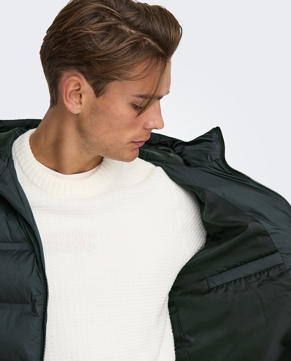 Sobretudo Acolchoado Regular Fit Preto-5