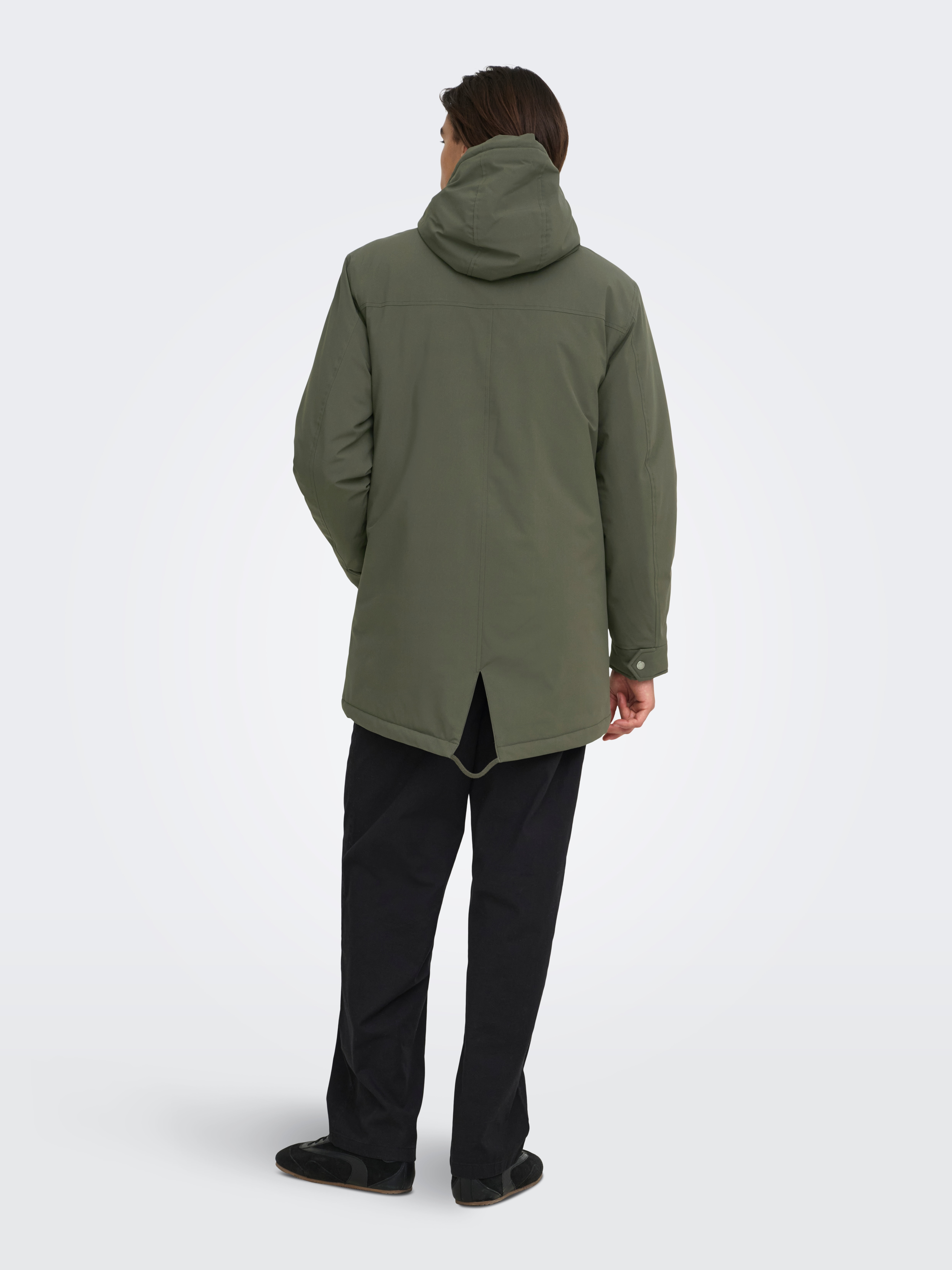 Abrigo acolchado de hombre con capucha regular fit. - Only & Sons - Verde oscuro Verde oscuro-2
