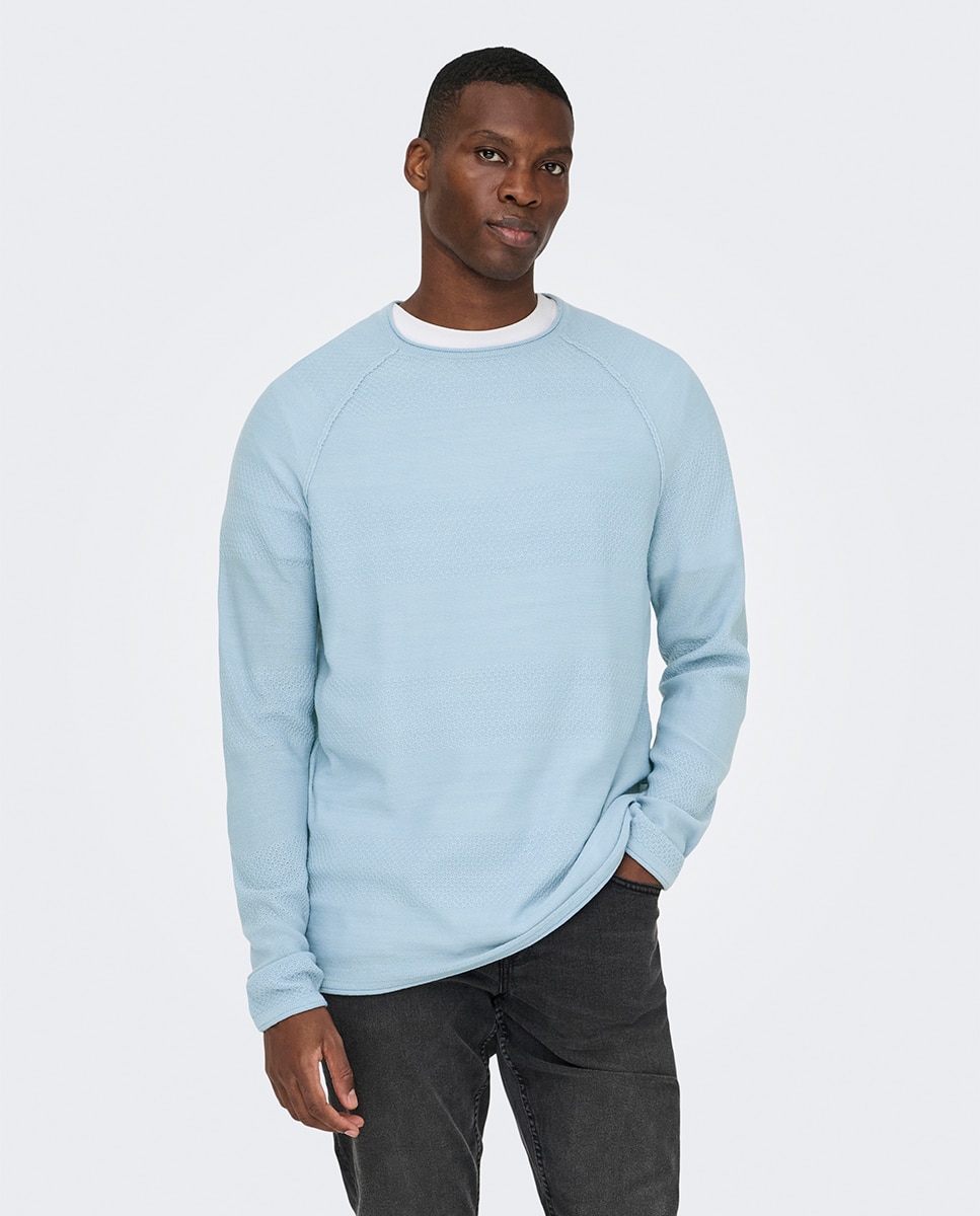 Imagem 0 de Camisola de Malha Regular Fit com Gola Redonda.