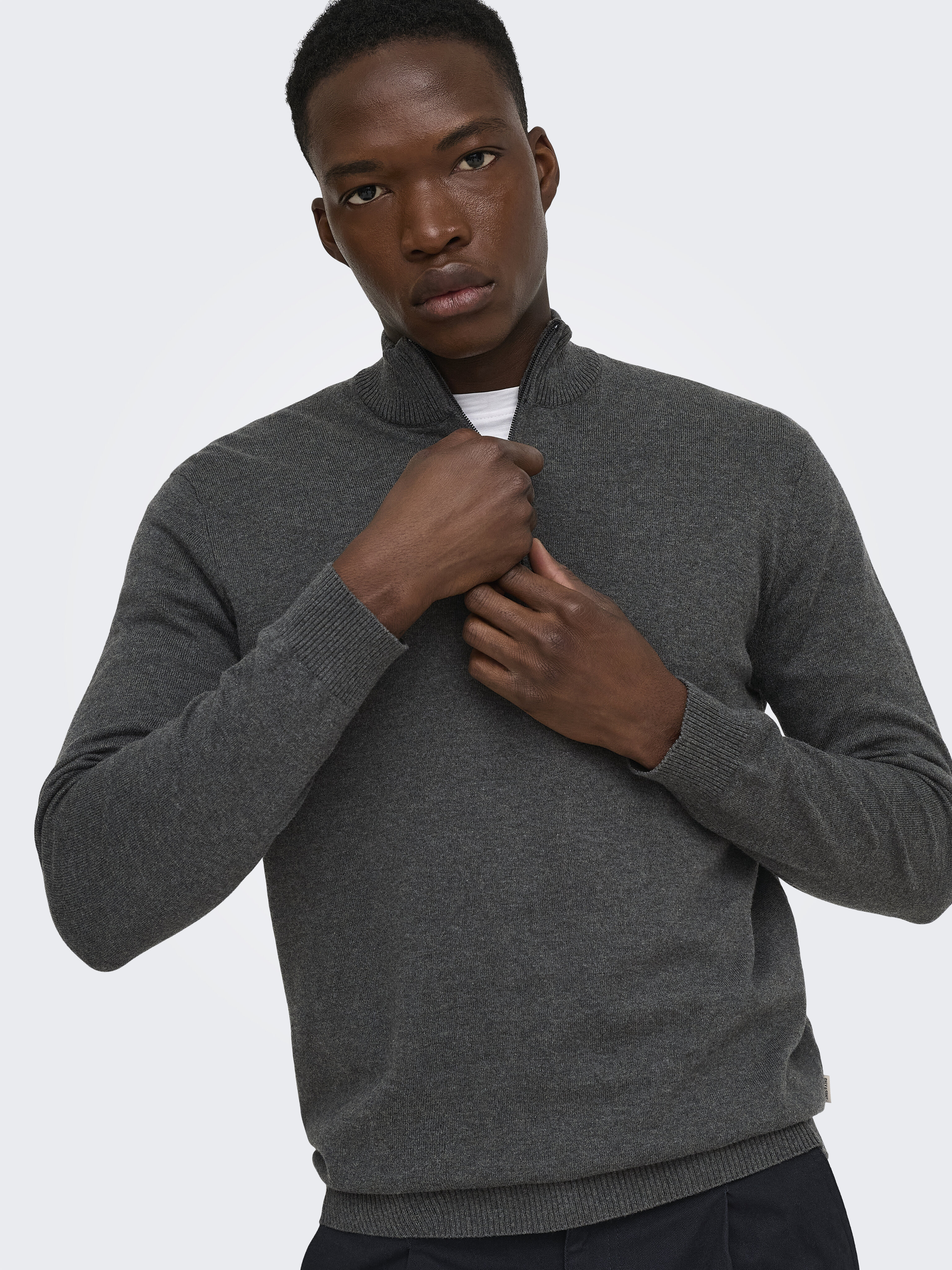 Camisola de Malha de Homem com Fecho de Correr até ao Peito Cinzento-3