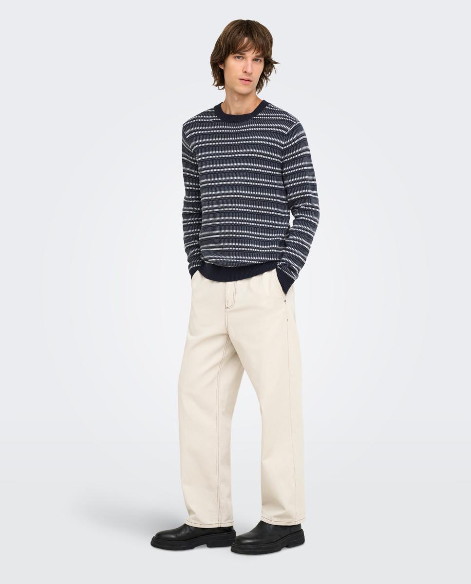 Camisola de Malha Texturizada Regular Fit Preto-7