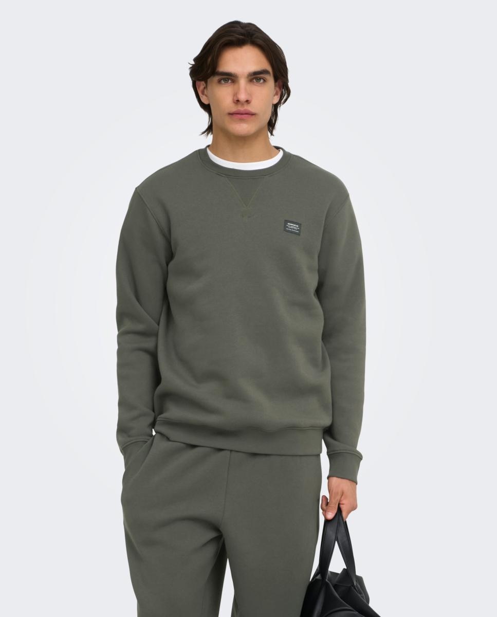 Imagem 0 de Sweatshirt Regular Fit com Gola Redonda.