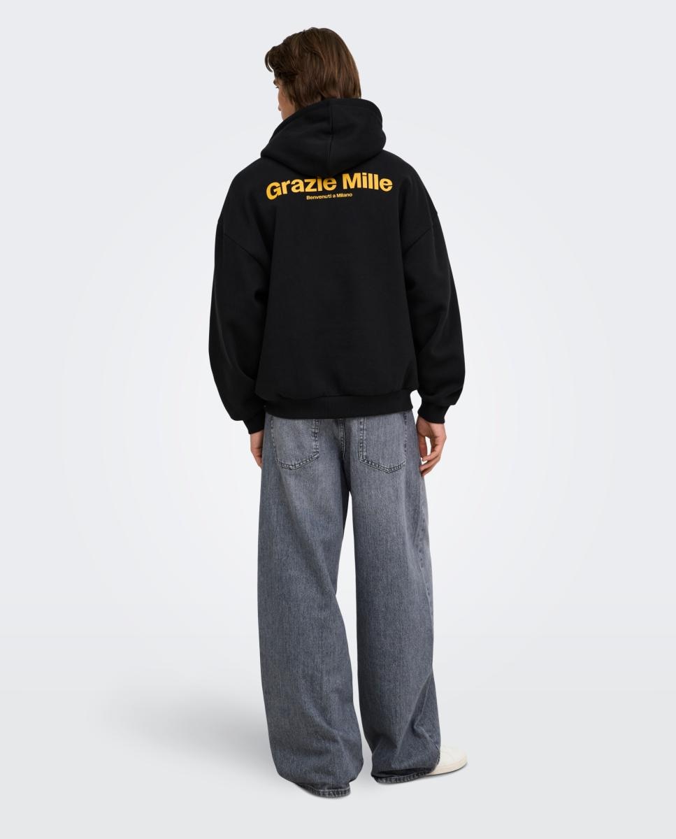 Sweatshirt com Capuz e Detalhe à Frente Preto-2