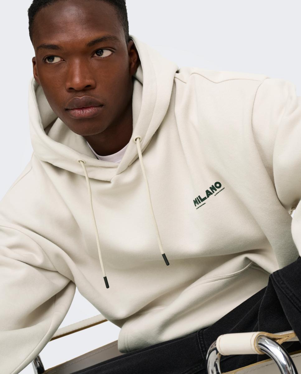 Sweatshirt com Capuz e Detalhe à Frente Bege-2