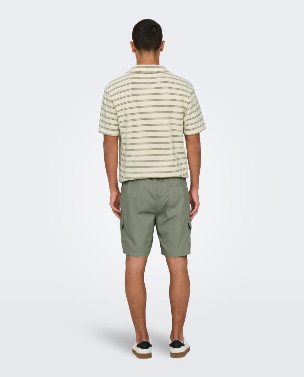 Bermudas Cargo Slim Fit Verde-2