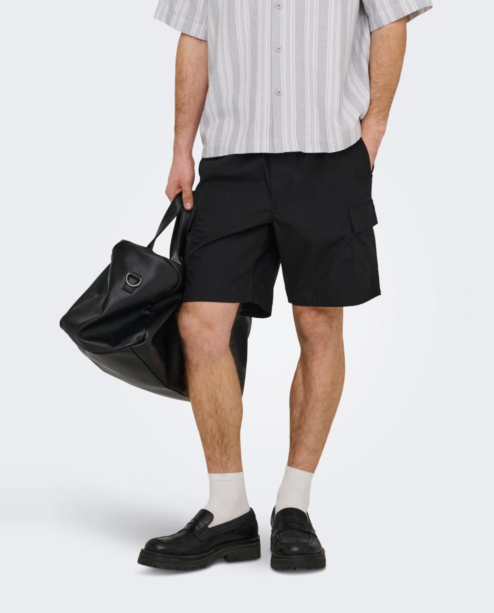 Imagem 0 de Bermudas Cargo Slim Fit.
