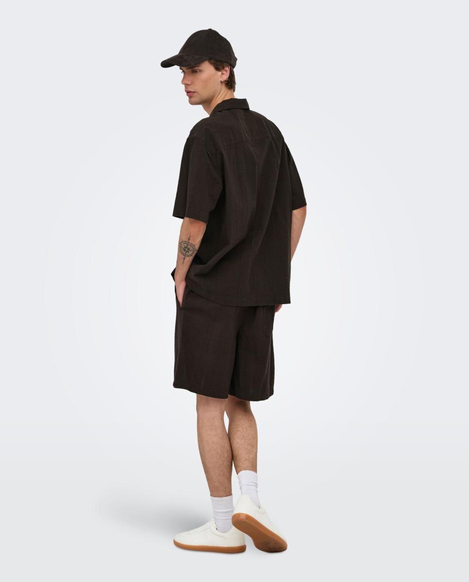 Shorts de hombre con tejido seersuker - Only & Sons - Crema Negro-2
