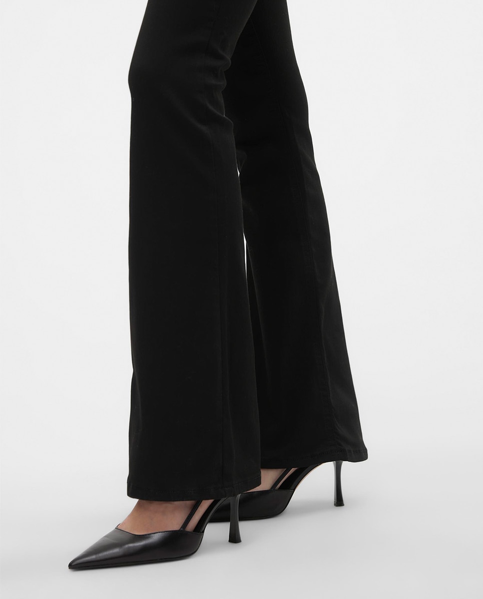 Jeans Flared de Cintura Média Preto-5