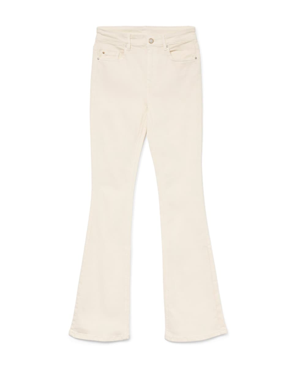 Jeans Flare com Cintura Média Branco-6
