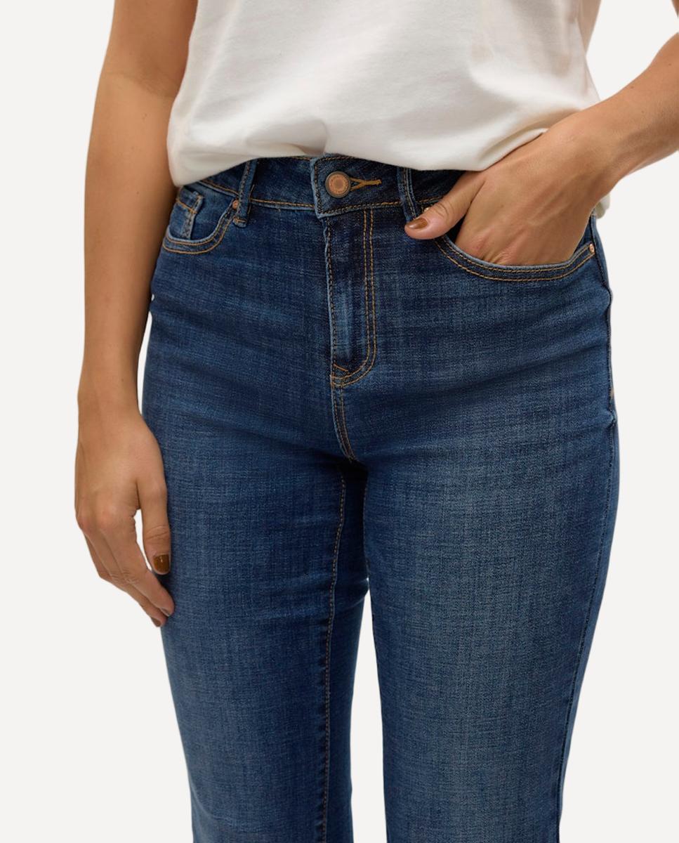 Jeans Straight com Cintura Média Azul-marinho-4