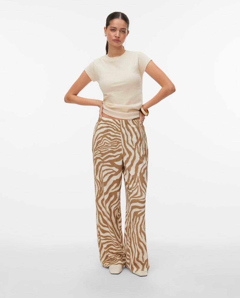 Imagen 0 de Pantalón wide leg de mujer estampado Camel
