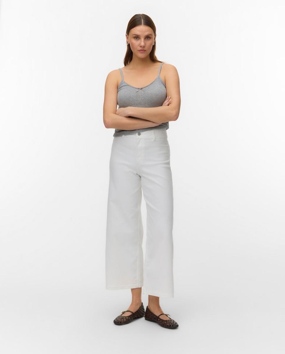 Vero Moda - Vaquero cropped de mujer pernera ancha.