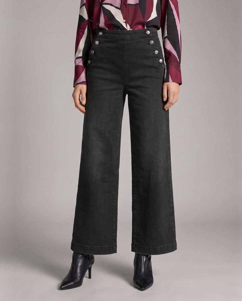 Jeans Largas com Desenho de Botões Preto-4