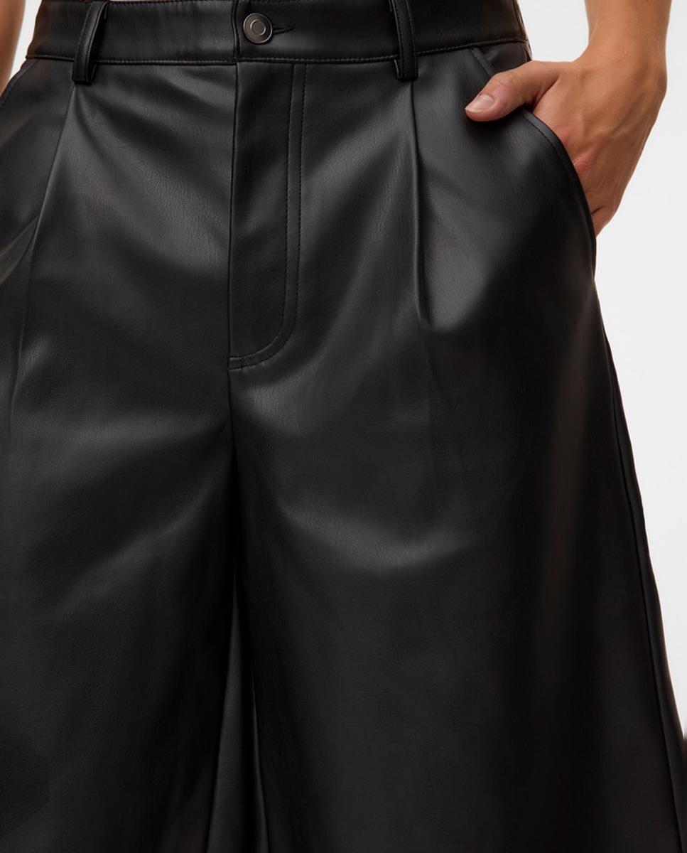 Bermudas de polipiel de pata ancha - Vero Moda - Negro Negro-3
