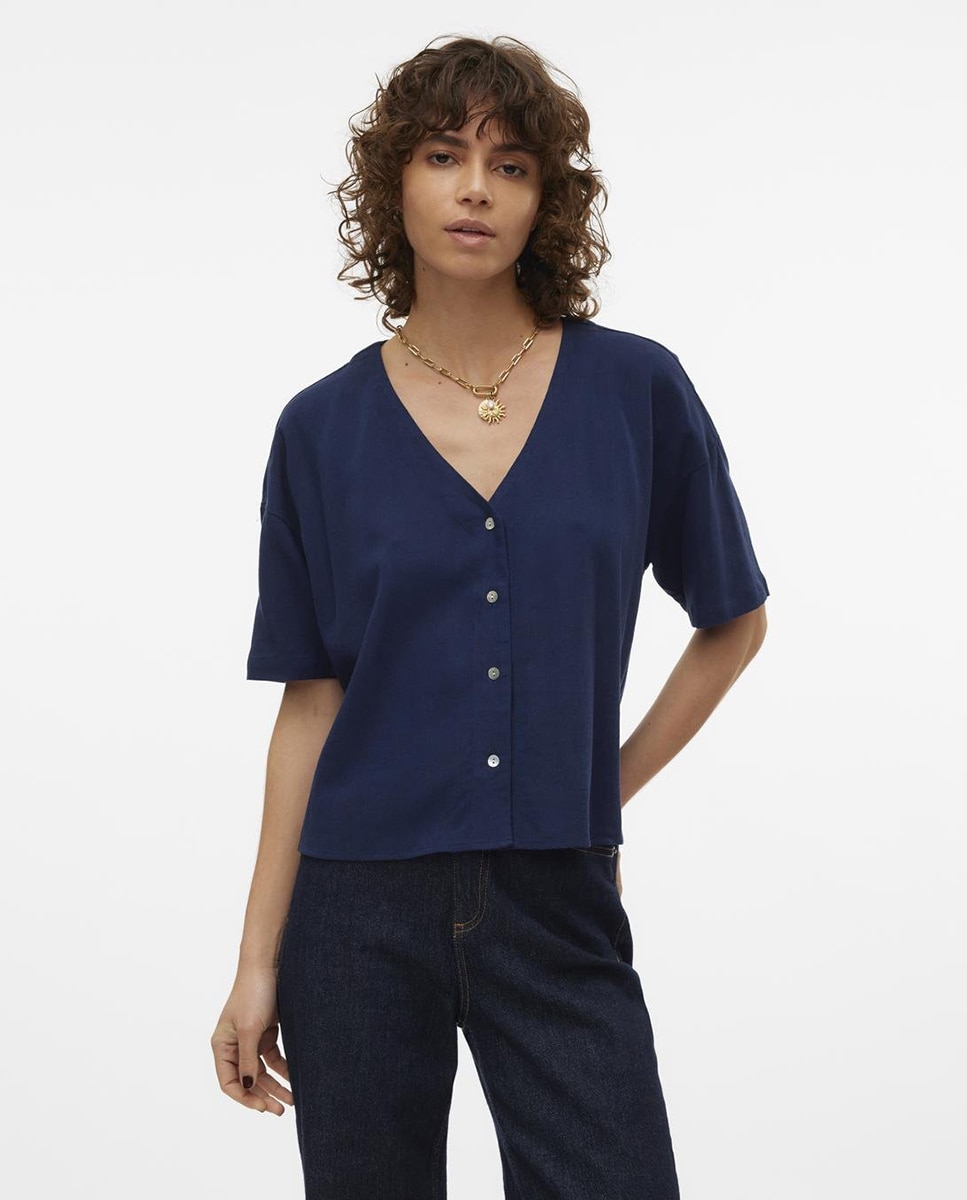 Vero Moda - Camisa de corte holgado de mujer con cuello en pico.