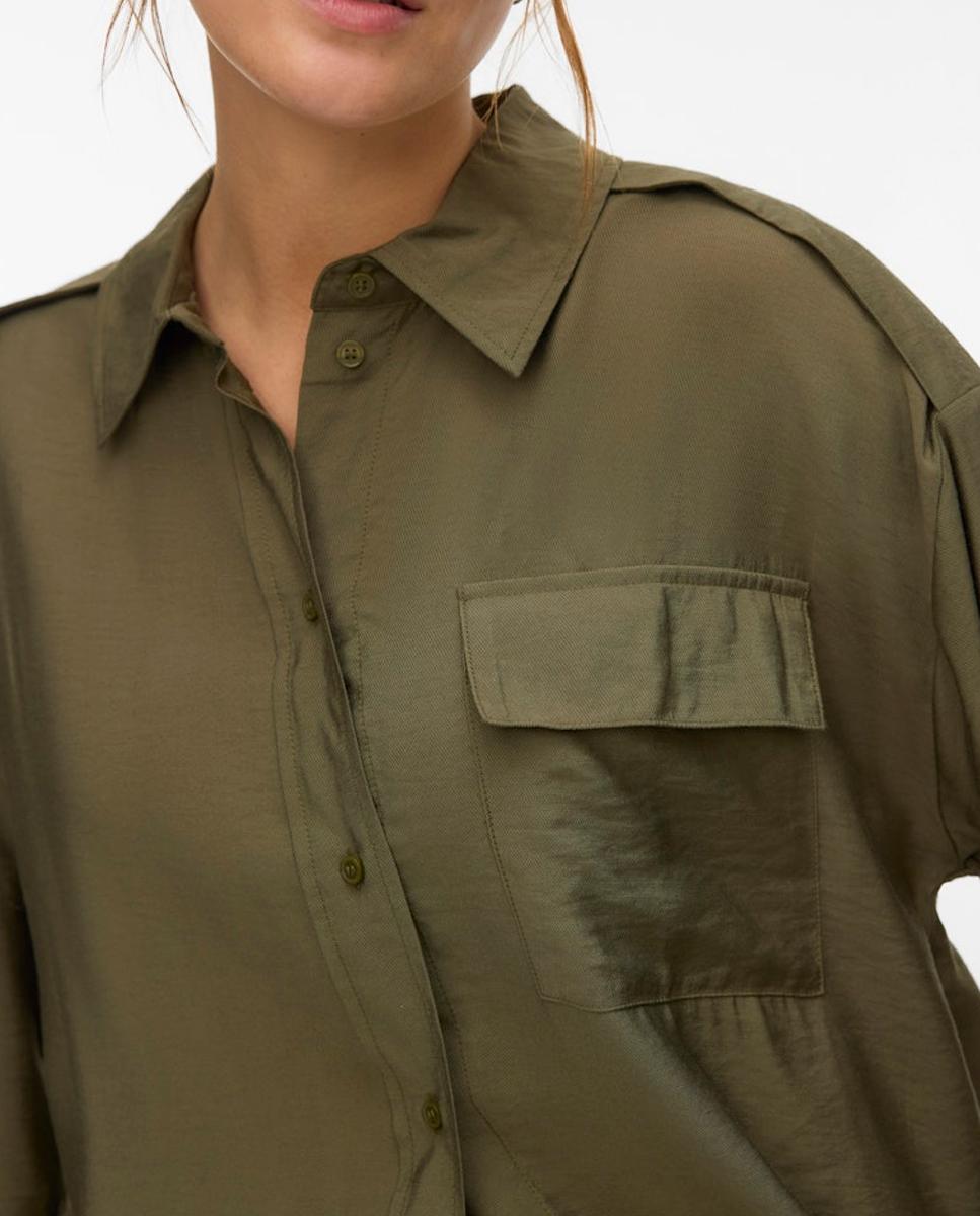 Camisa Fluida de Corte Regular Caqui-3