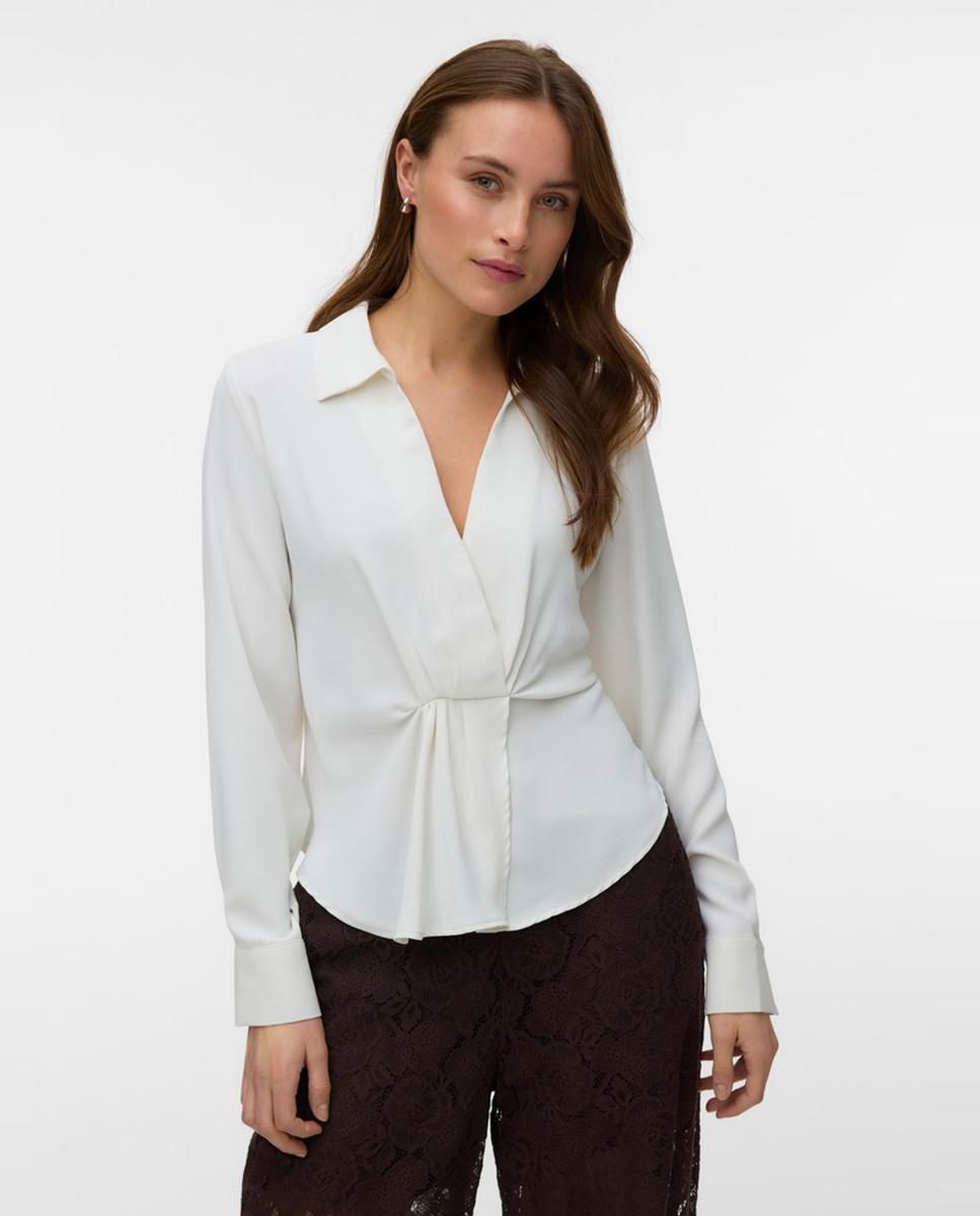 Imagem 0 de Blusa de Decote em Bico com Franzidos