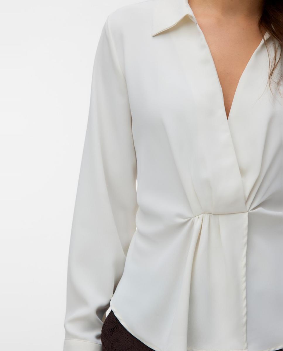 Blusa de Decote em Bico com Franzidos Branco-2