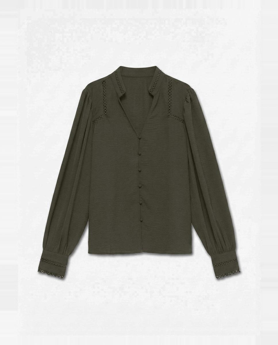 Imagen 0 de Camisa cuello mao con puntilla Verde militar