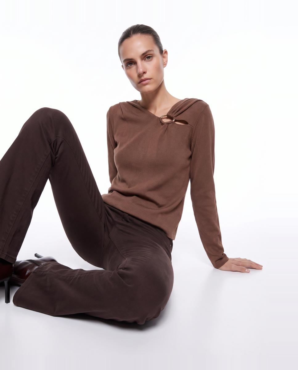 Camisola de Malha Fina com Detalhe na Gola Couro-2