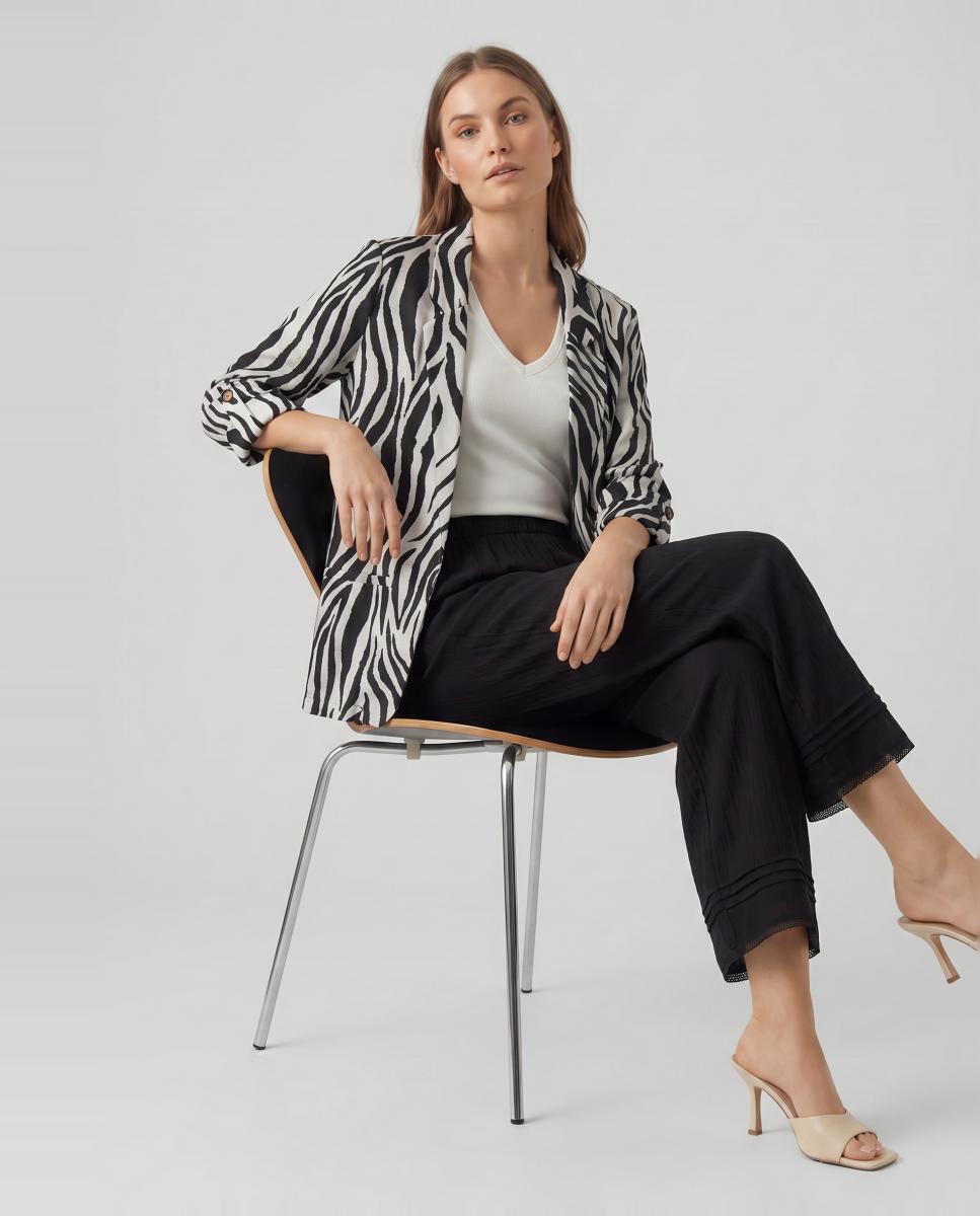 Blazer Aberto em Tecido de Linho Branco-3