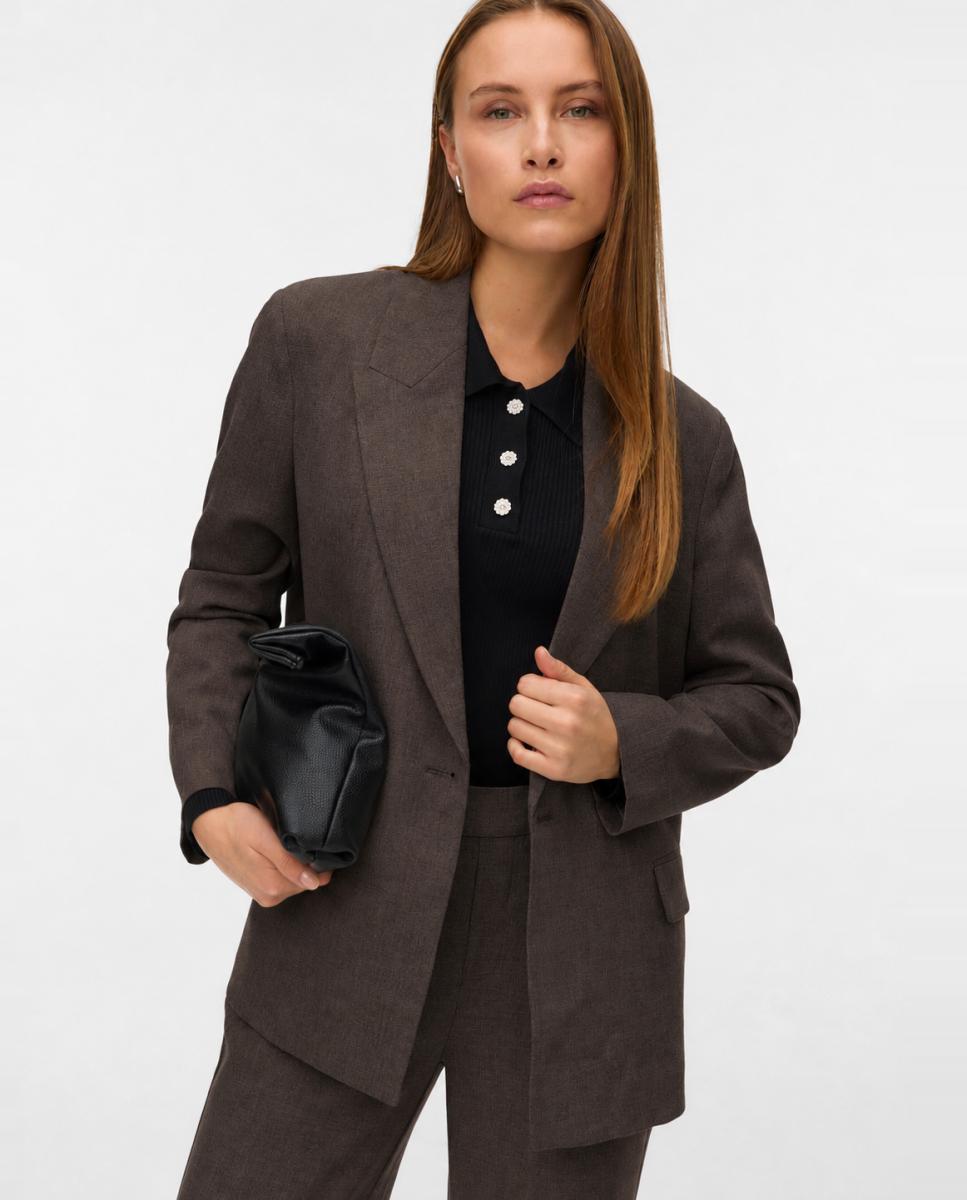 Imagen 0 de Blazer cruzada estilo oversize Marrón