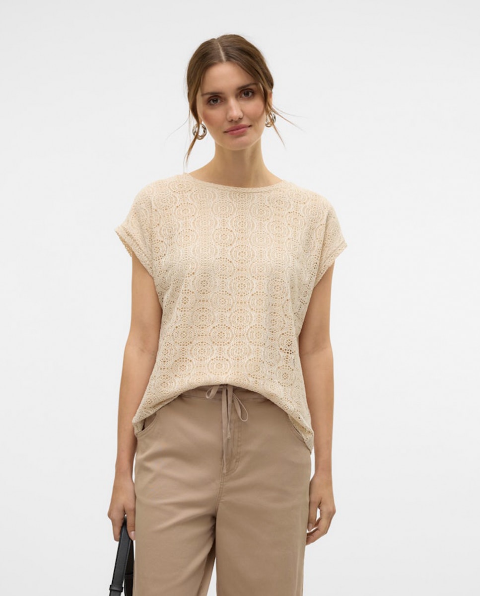 Vero Moda - Camiseta diseño crochet de mujer de manga corta.