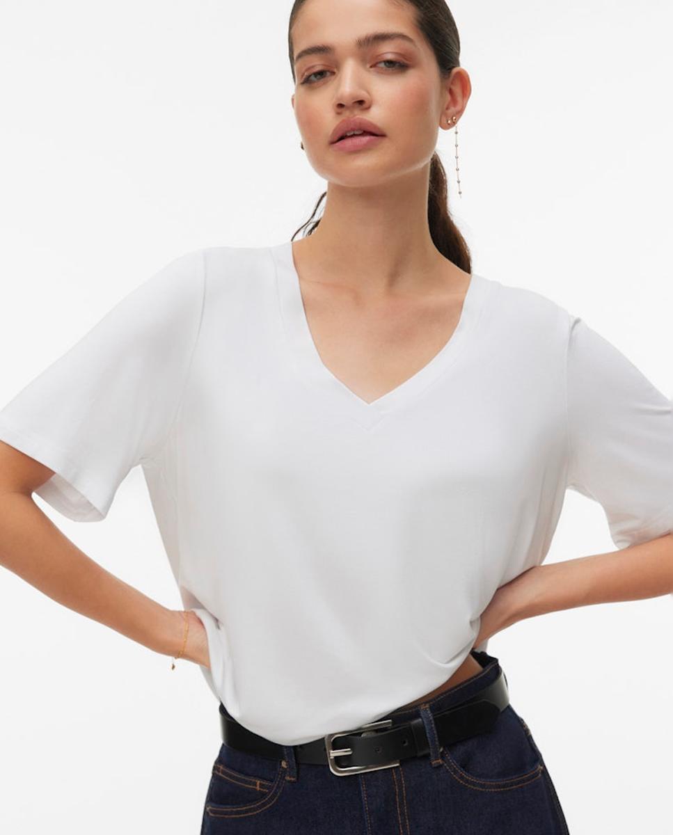Imagem 0 de T-shirt Folgada com Decote em Bico