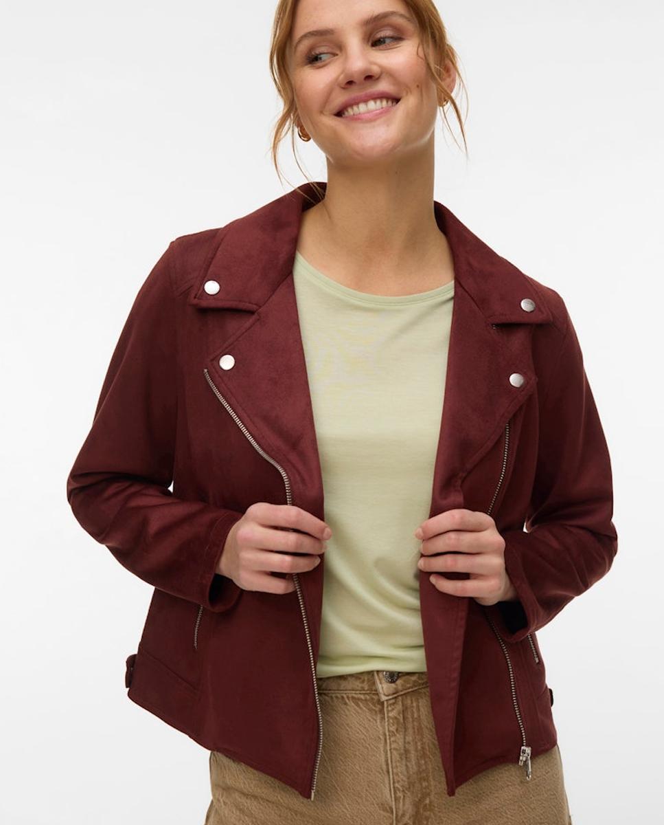 Imagem 0 de Blusão em Tecido de Camurça com Tachas